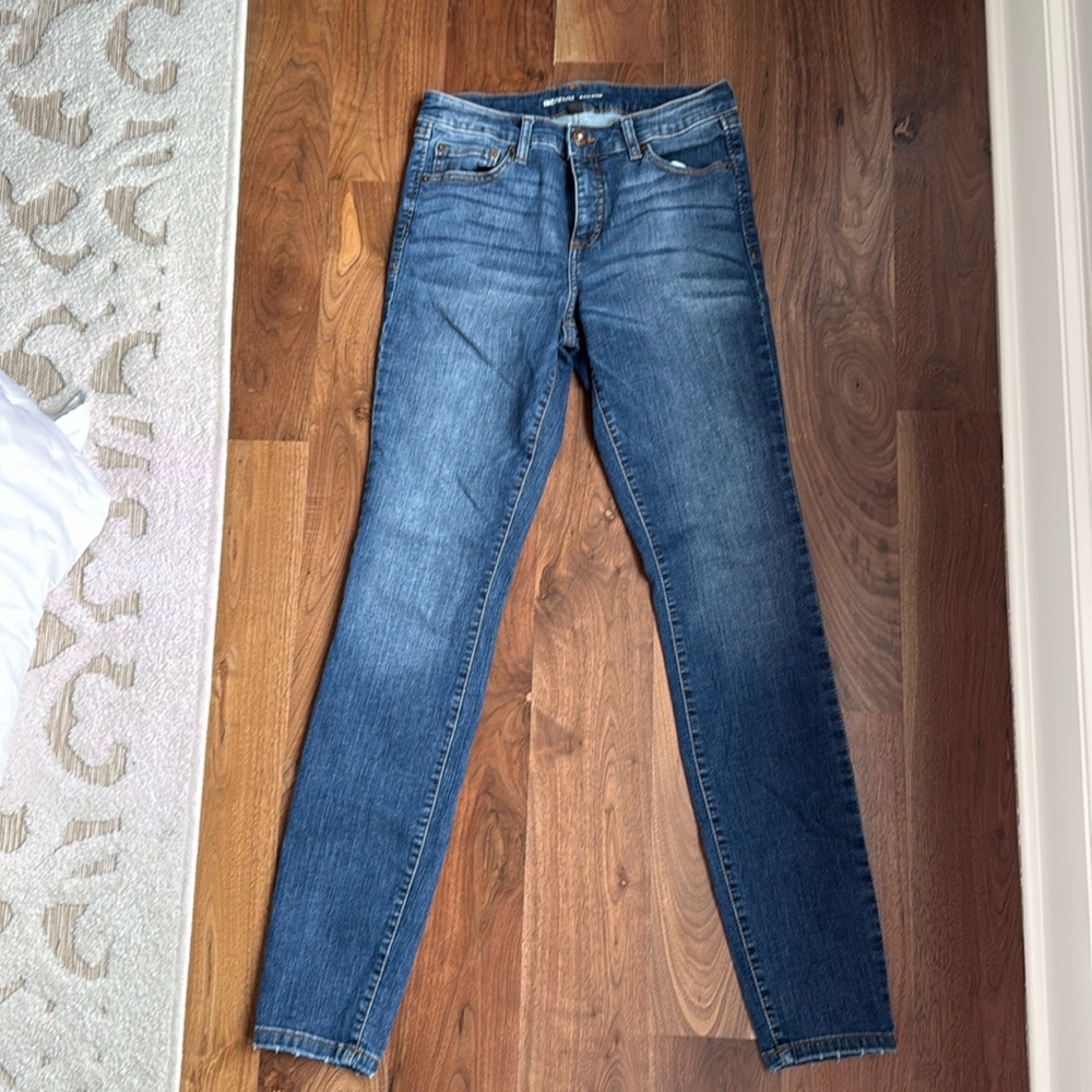 INC Mid-rise skinny jean in 6/28
